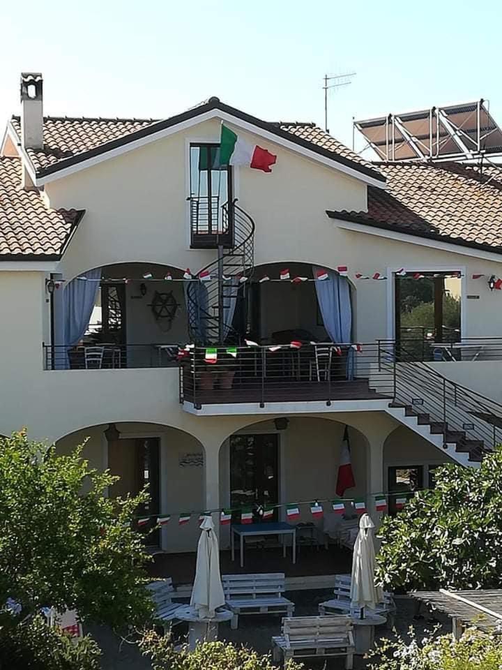 Casa Di Livia Apartment Sant'Anna Arresi Luaran gambar